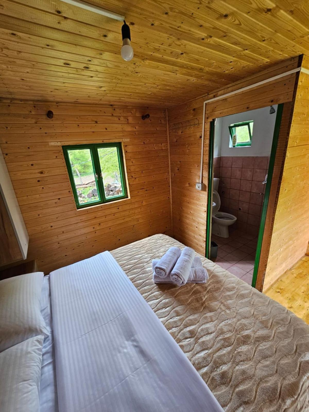 Bujtina Zemra Tradites Theth Habitación foto