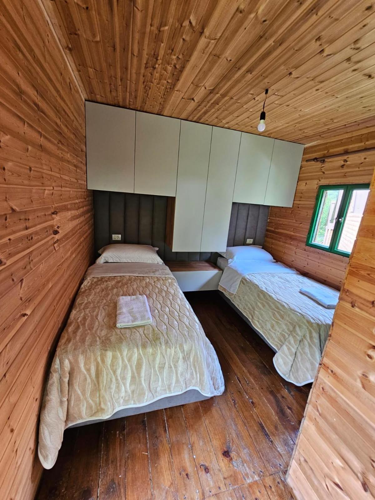 Bujtina Zemra Tradites Theth Habitación foto